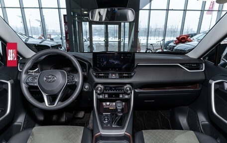 Toyota RAV4, 2025 год, 4 379 000 рублей, 7 фотография