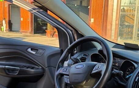 Ford Escape III, 2018 год, 1 400 000 рублей, 9 фотография