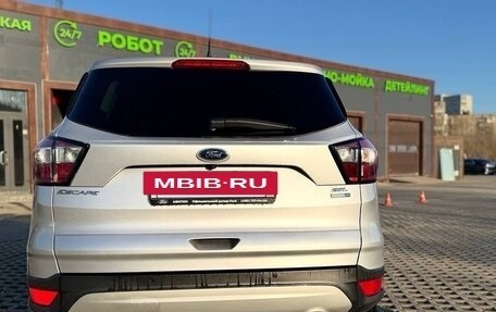 Ford Escape III, 2018 год, 1 400 000 рублей, 5 фотография