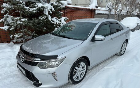 Toyota Camry, 2017 год, 2 160 000 рублей, 6 фотография