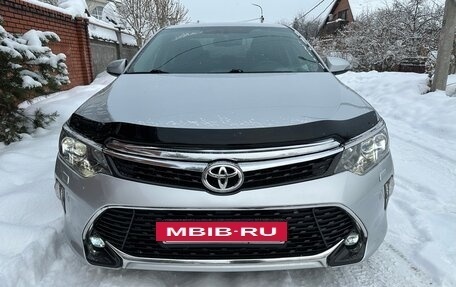 Toyota Camry, 2017 год, 2 160 000 рублей, 3 фотография