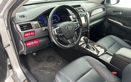 Toyota Camry, 2017 год, 2 160 000 рублей, 13 фотография