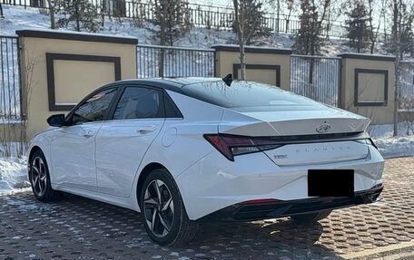 Hyundai Elantra, 2022 год, 1 850 000 рублей, 6 фотография