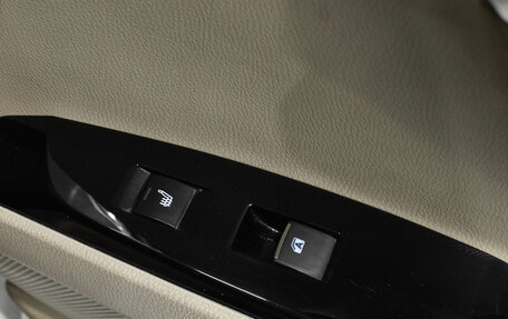 Toyota Camry, 2019 год, 2 830 000 рублей, 13 фотография