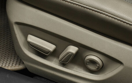 Toyota Camry, 2019 год, 2 830 000 рублей, 16 фотография