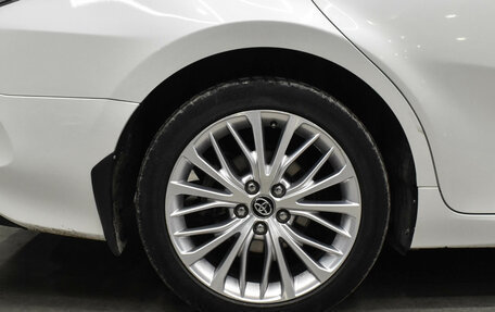 Toyota Camry, 2019 год, 2 830 000 рублей, 10 фотография