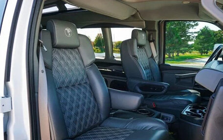 Chevrolet Express II, 2023 год, 16 251 548 рублей, 11 фотография