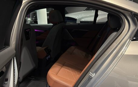 BMW 5 серия, 2025 год, 9 190 000 рублей, 16 фотография