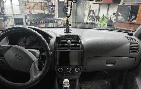 Hyundai Accent II, 2008 год, 550 000 рублей, 6 фотография