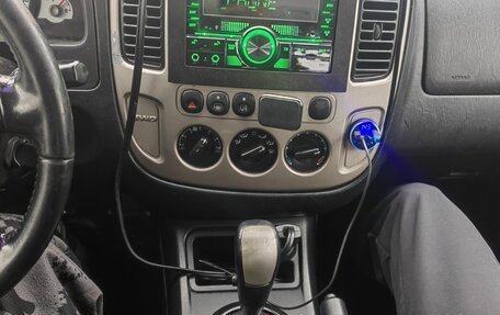 Ford Maverick, 2006 год, 750 000 рублей, 16 фотография