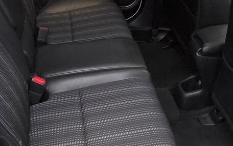 Honda Vezel, 2016 год, 1 765 000 рублей, 10 фотография