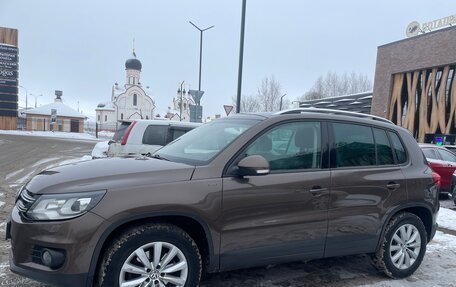 Volkswagen Tiguan I, 2015 год, 1 680 000 рублей, 3 фотография