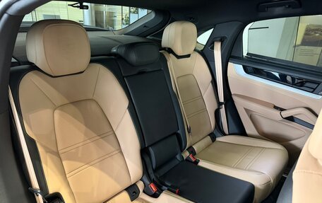 Porsche Cayenne III, 2024 год, 16 950 000 рублей, 26 фотография