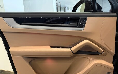 Porsche Cayenne III, 2024 год, 16 950 000 рублей, 29 фотография