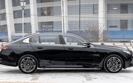 BMW 5 серия, 2025 год, 8 590 000 рублей, 4 фотография