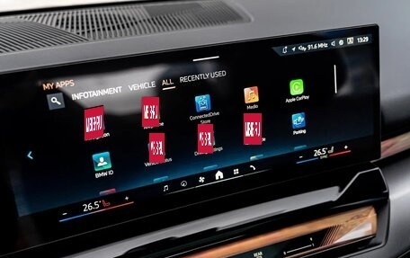 BMW 5 серия, 2025 год, 8 590 000 рублей, 10 фотография