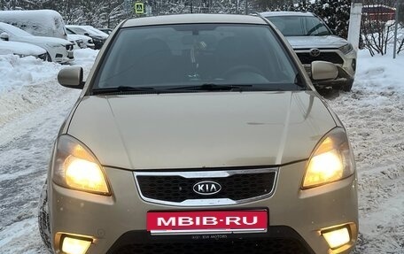 KIA Rio II, 2009 год, 760 000 рублей, 1 фотография
