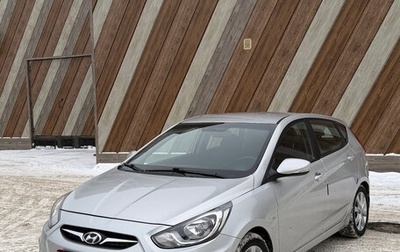 Hyundai Solaris II рестайлинг, 2012 год, 650 000 рублей, 1 фотография