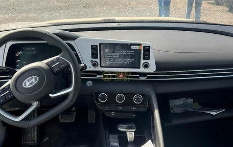 Hyundai Elantra, 2025 год, 2 250 000 рублей, 11 фотография