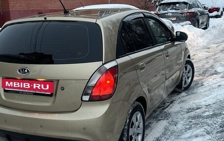 KIA Rio II, 2009 год, 760 000 рублей, 3 фотография