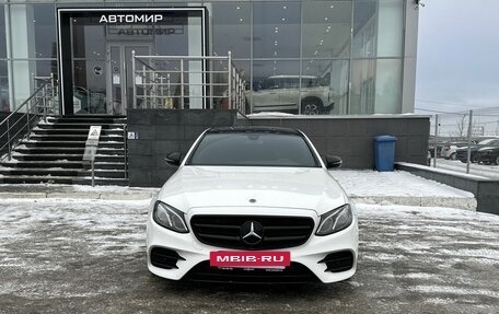 Mercedes-Benz E-Класс, 2019 год, 3 190 000 рублей, 2 фотография