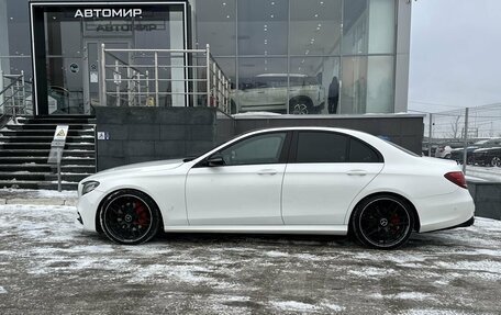 Mercedes-Benz E-Класс, 2019 год, 3 190 000 рублей, 8 фотография