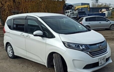 Honda Freed II, 2018 год, 1 500 000 рублей, 2 фотография