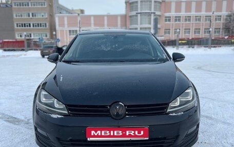 Volkswagen Golf VII, 2013 год, 990 000 рублей, 3 фотография