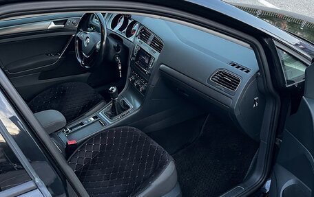 Volkswagen Golf VII, 2013 год, 990 000 рублей, 24 фотография