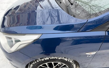 Hyundai Solaris II рестайлинг, 2016 год, 1 000 000 рублей, 4 фотография