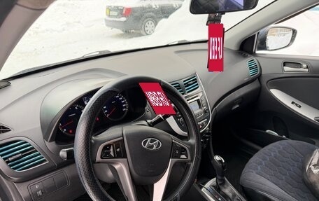 Hyundai Solaris II рестайлинг, 2016 год, 1 000 000 рублей, 7 фотография