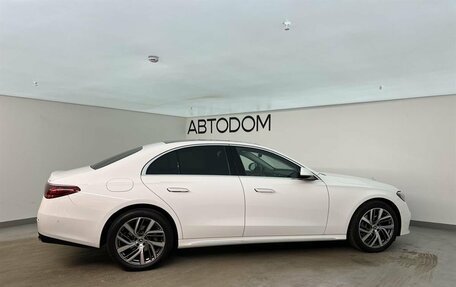 Mercedes-Benz E-Класс, 2024 год, 6 880 000 рублей, 4 фотография