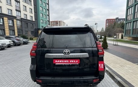 Toyota Land Cruiser Prado 150 рестайлинг 2, 2019 год, 4 500 000 рублей, 2 фотография