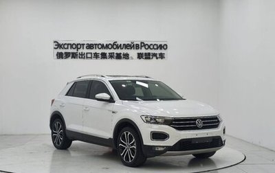 Volkswagen T-Roc I, 2022 год, 2 000 000 рублей, 1 фотография