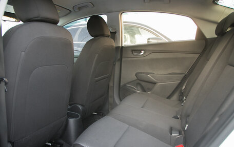 Hyundai Solaris II рестайлинг, 2020 год, 1 435 000 рублей, 10 фотография