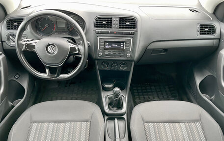 Volkswagen Polo VI (EU Market), 2016 год, 999 000 рублей, 11 фотография