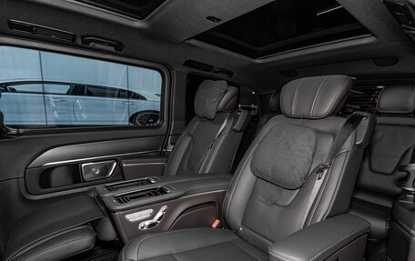 Mercedes-Benz V-Класс, 2025 год, 15 300 000 рублей, 28 фотография