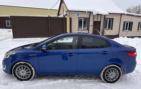 KIA Rio III рестайлинг, 2013 год, 990 000 рублей, 4 фотография