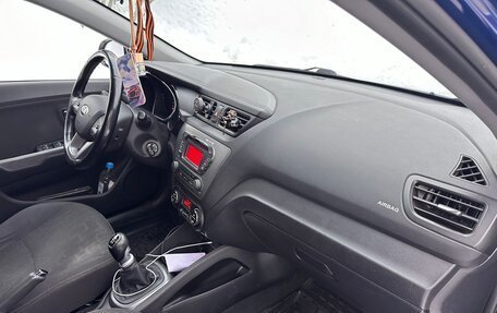 KIA Rio III рестайлинг, 2013 год, 990 000 рублей, 10 фотография