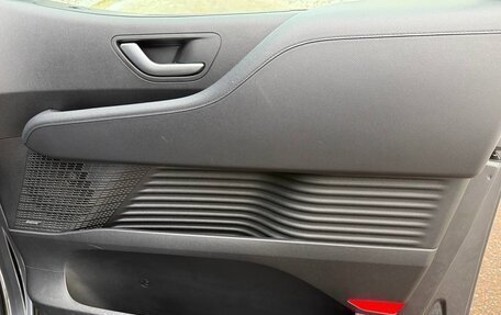 Hyundai Staria, 2021 год, 6 405 000 рублей, 25 фотография