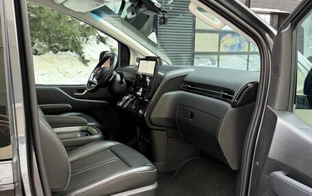 Hyundai Staria, 2021 год, 6 405 000 рублей, 24 фотография