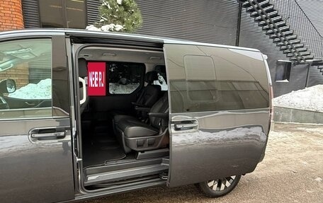 Hyundai Staria, 2021 год, 6 405 000 рублей, 18 фотография