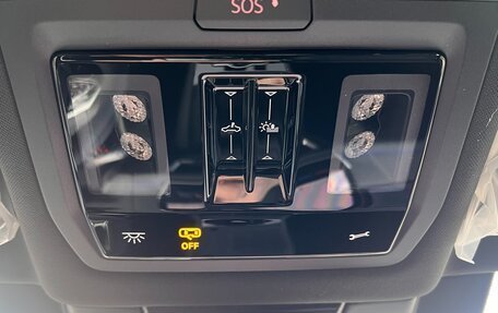 Volkswagen Tiguan, 2025 год, 4 790 000 рублей, 23 фотография