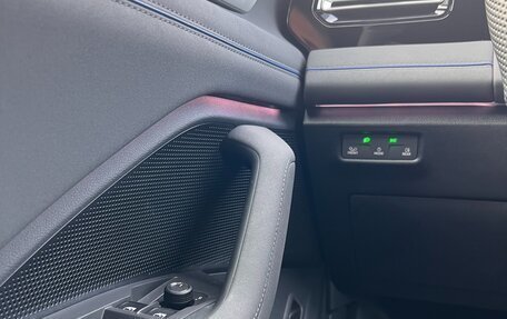 Volkswagen Tiguan, 2025 год, 4 790 000 рублей, 22 фотография