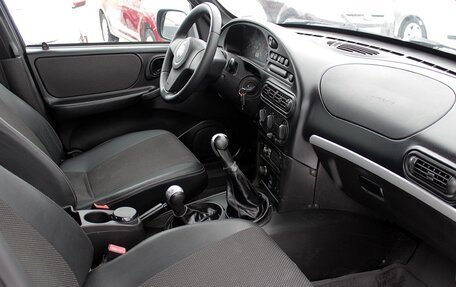 Chevrolet Niva I рестайлинг, 2011 год, 519 000 рублей, 10 фотография