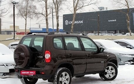 Chevrolet Niva I рестайлинг, 2011 год, 519 000 рублей, 2 фотография