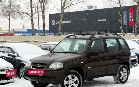 Chevrolet Niva I рестайлинг, 2011 год, 519 000 рублей, 3 фотография