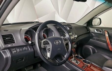 Toyota Highlander III, 2012 год, 1 900 000 рублей, 5 фотография