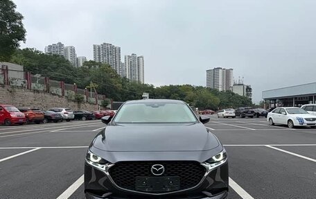 Mazda 3, 2023 год, 1 900 000 рублей, 2 фотография