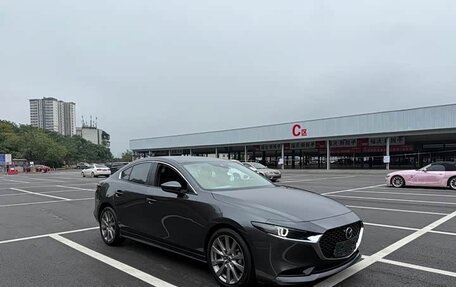 Mazda 3, 2023 год, 1 900 000 рублей, 3 фотография